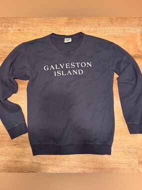 ComfortWash Galveston Island Garment Dyed Sweatshirt V-Notch Crewneck Small